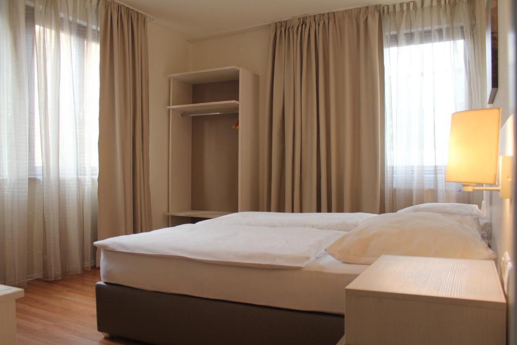 Hotel Centro Στουτγκάρδη Εξωτερικό φωτογραφία