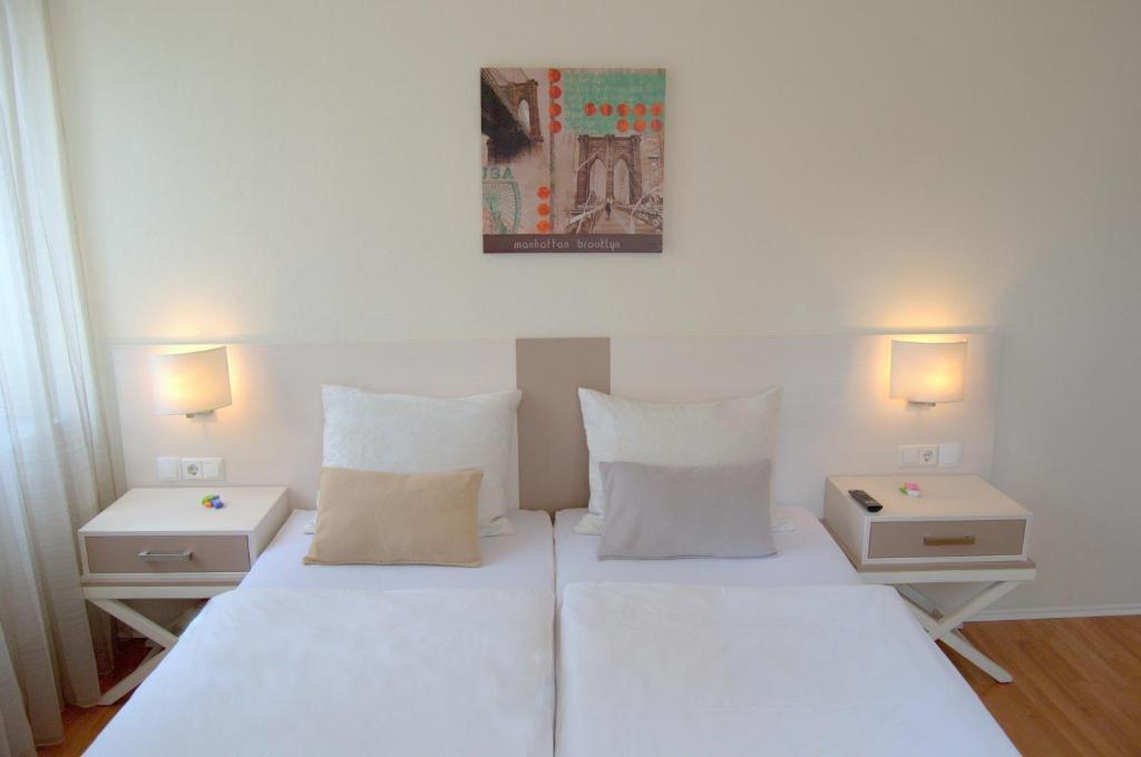 Hotel Centro Στουτγκάρδη Δωμάτιο φωτογραφία